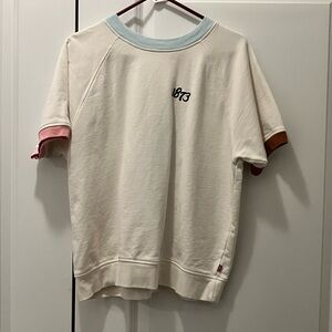 Levi’s retro-style heavyweight tee - 100% cotton - like new!